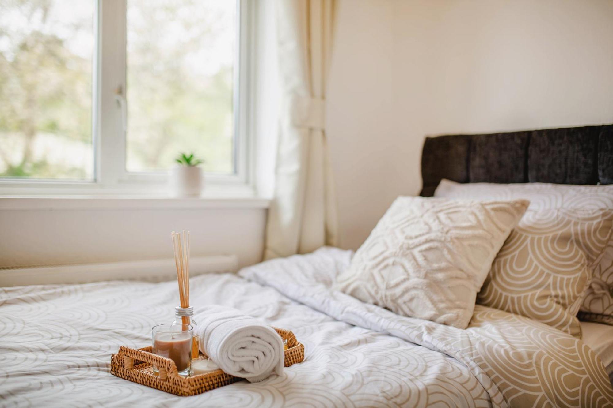 Serene Boho Retreat: White Oak Charm House 7Ppl شيفيلد المظهر الخارجي الصورة